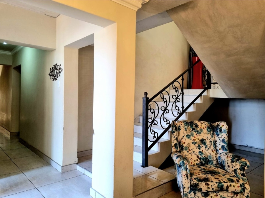 4 Bedroom Property for Sale in Minerva Gardens Northern Cape